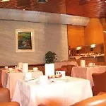Lido Hotel 3*