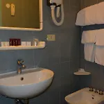 فندق Lido 3*