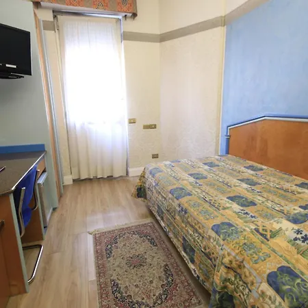 Lido Hotel Milán