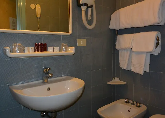 Otel Lido 3*